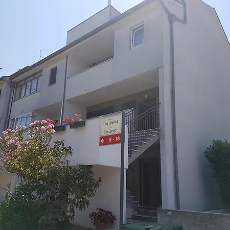 Urban Apartment